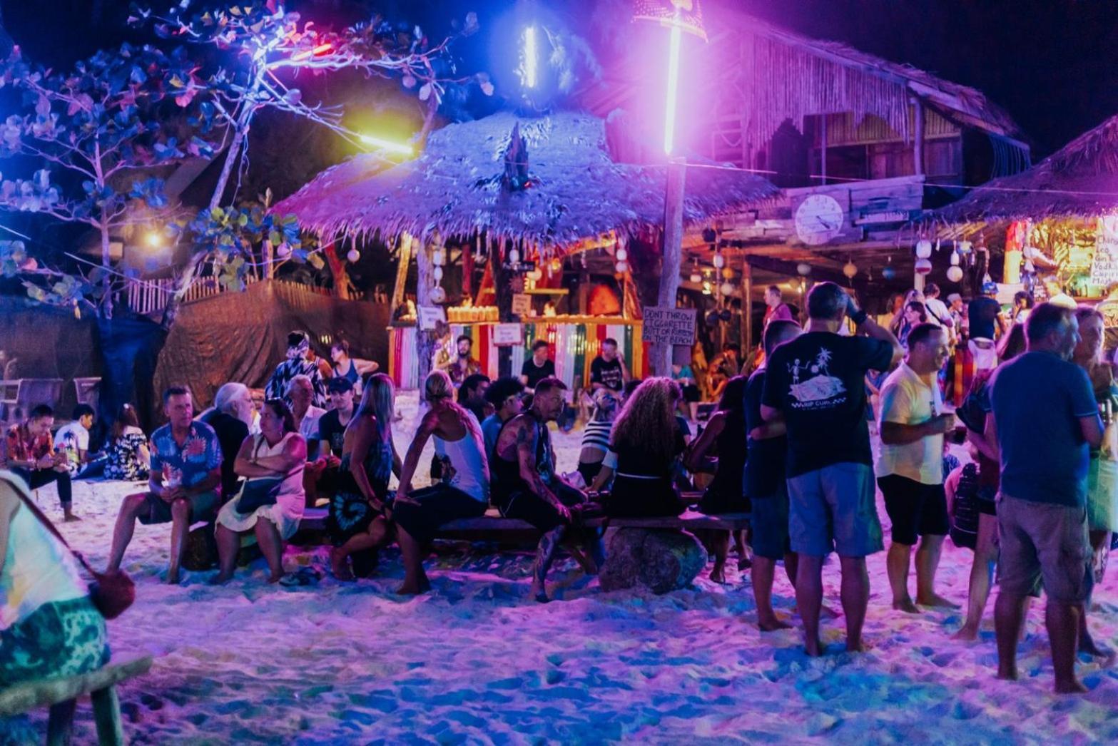 Rasta Baby Bar & Bungalows - Suitable For Young Travelers Koh Phayam Eksteriør billede